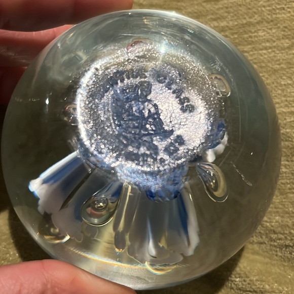 Signed Art Glass Paperweight Blue Flowers John Gentile Glass,  Star City WV - Picture 10 of 11